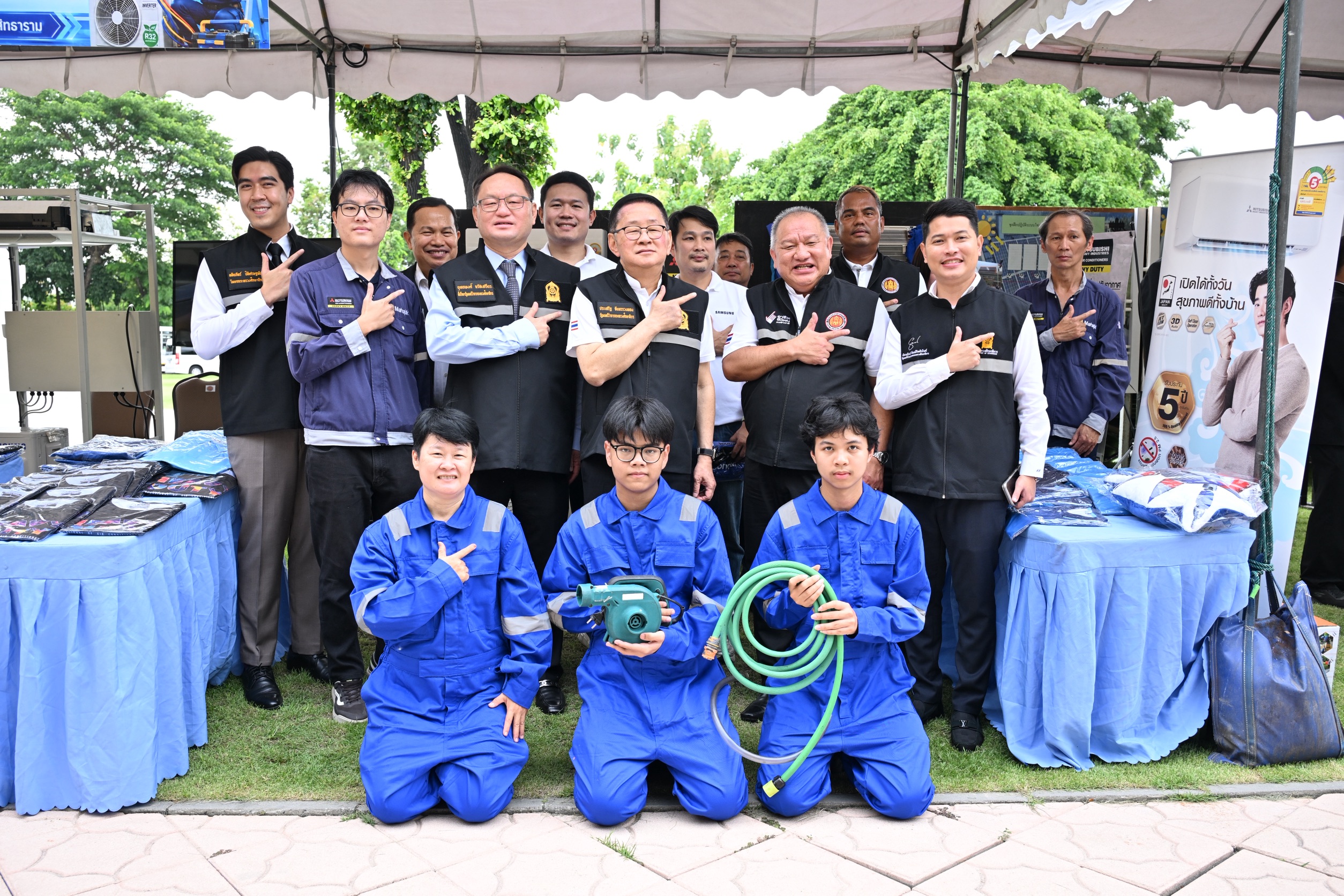 IMAGE - 11458